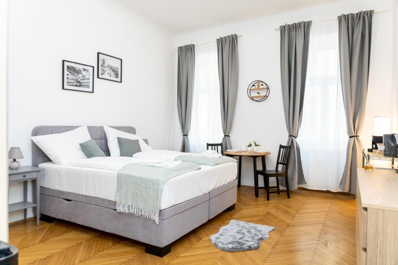 The Place, In The 7Th District Of Vienna Exterior photo